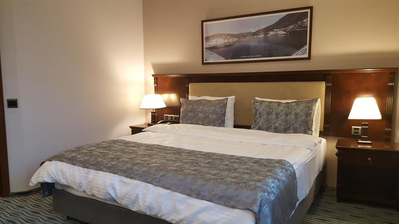 Ruma Port Hotel Baku Exteriör bild