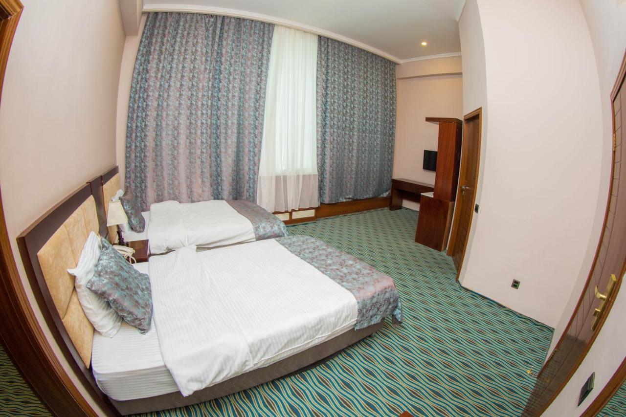 Ruma Port Hotel Baku Exteriör bild