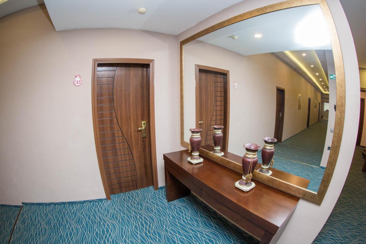 Ruma Port Hotel Baku Exteriör bild